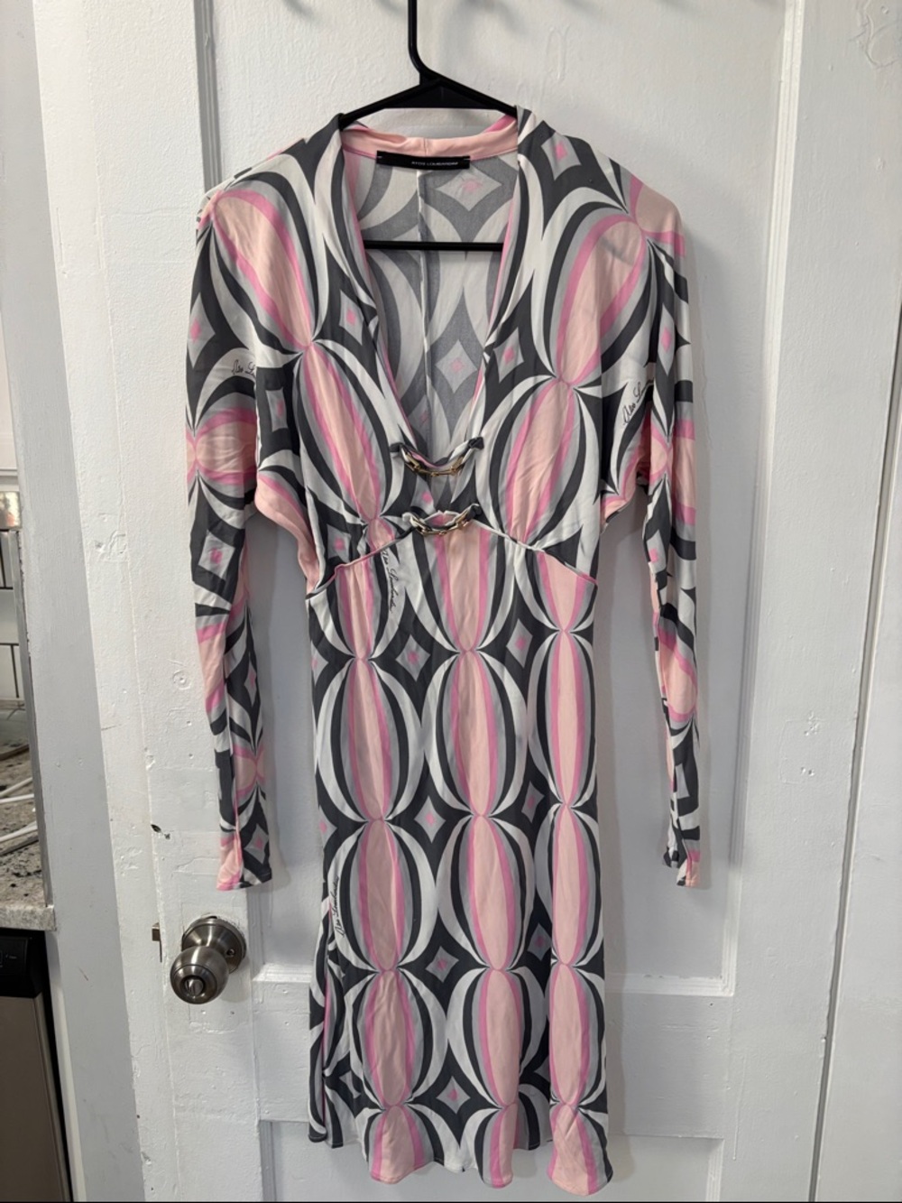 V-Neck Long Sleeve Geometric Dress in Pink, Gray & White